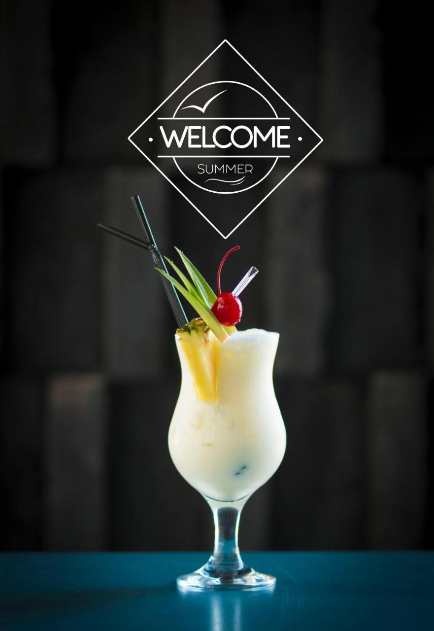 Welcome Summer Hotel Zatoka Buitenkant foto